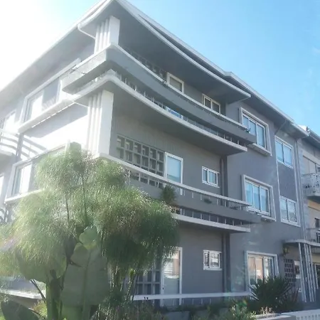Buddies Charm Apt - Self Catering-2