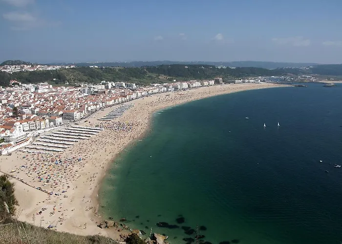 Nazaré Villa North Wave