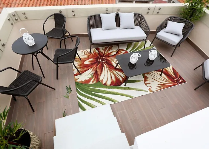 Glass Boutique - Rooms & Suites Marinha Grande