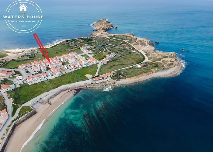 Waters House - Feel At Home Ir Our Sea Peniche
