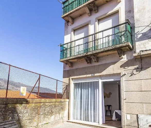 Porta 25 Guesthouse Covilhã