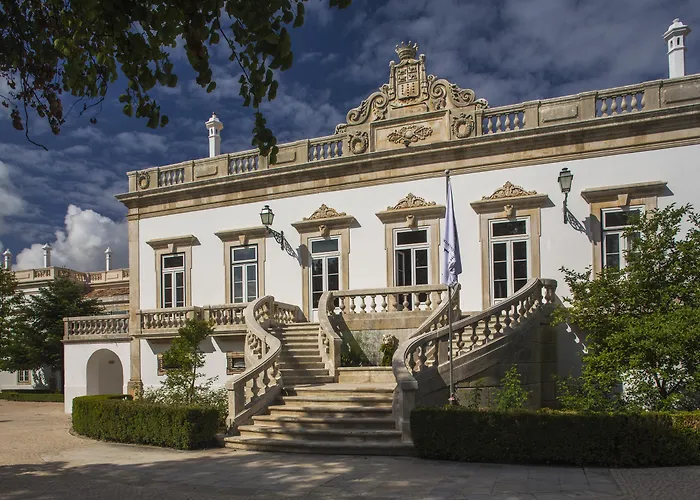 Coimbra Hotels With Jacuzzi in Room near Biblioteca Joanina