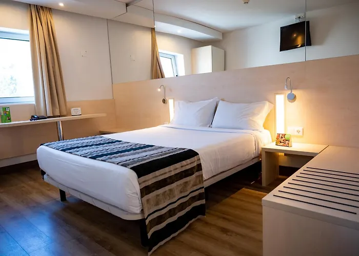 Hotels in Vagos