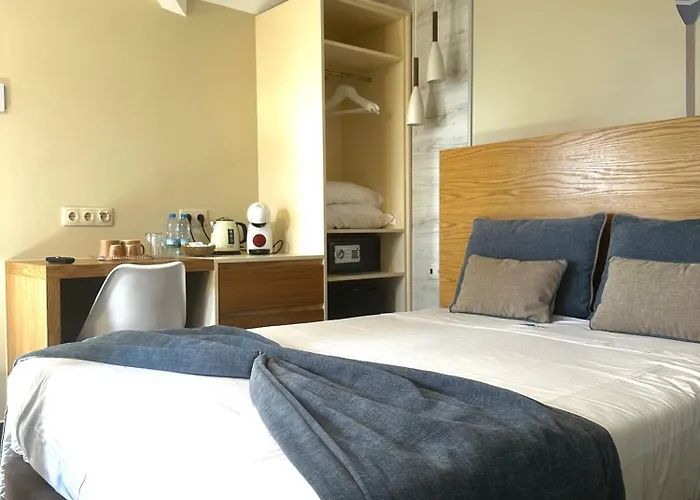 Nazare Hotels