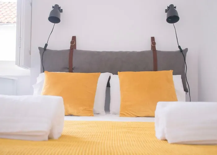 Living Coimbra Corpo De Deus Apartment