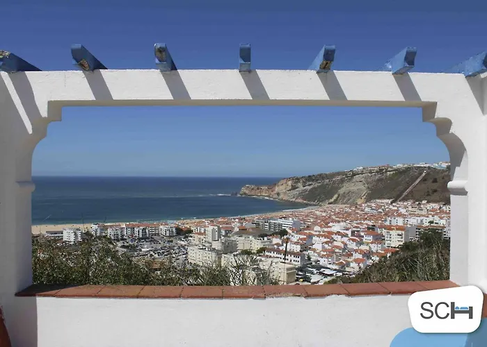 Muralha - By Sch Nazaré